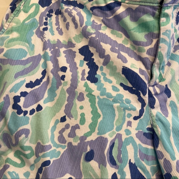 Lilly Pulitzer 5" BUTTERCUP SCALLOP HEM SHORT in Lilly’s Lilac Nice Ink Size 10 - Picture 4 of 13